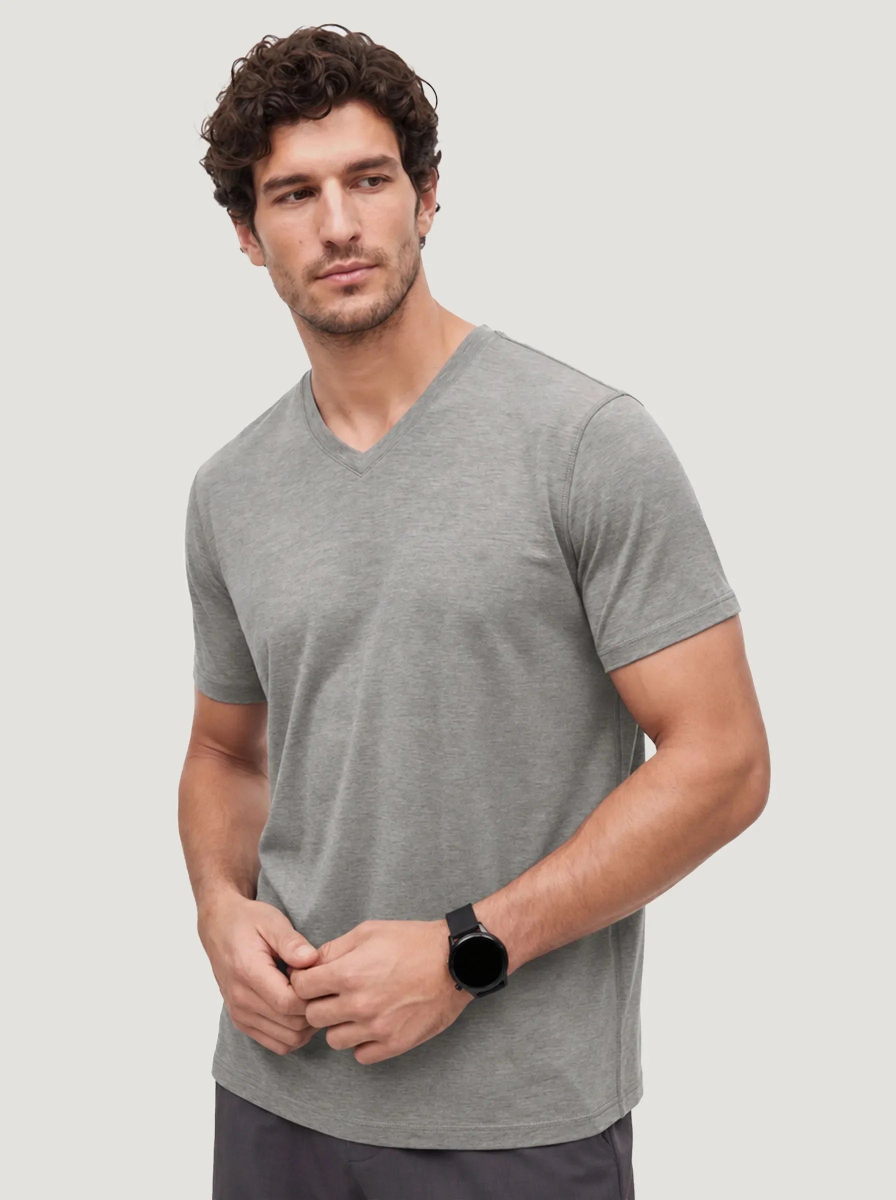 AirPace™ Performance V-Ausschnitt-T-Shirt — 6er-Pack
