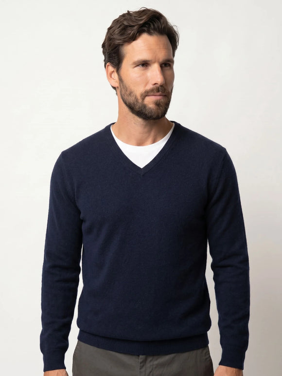 BVM KN SWT 002 NVY 03 half body front