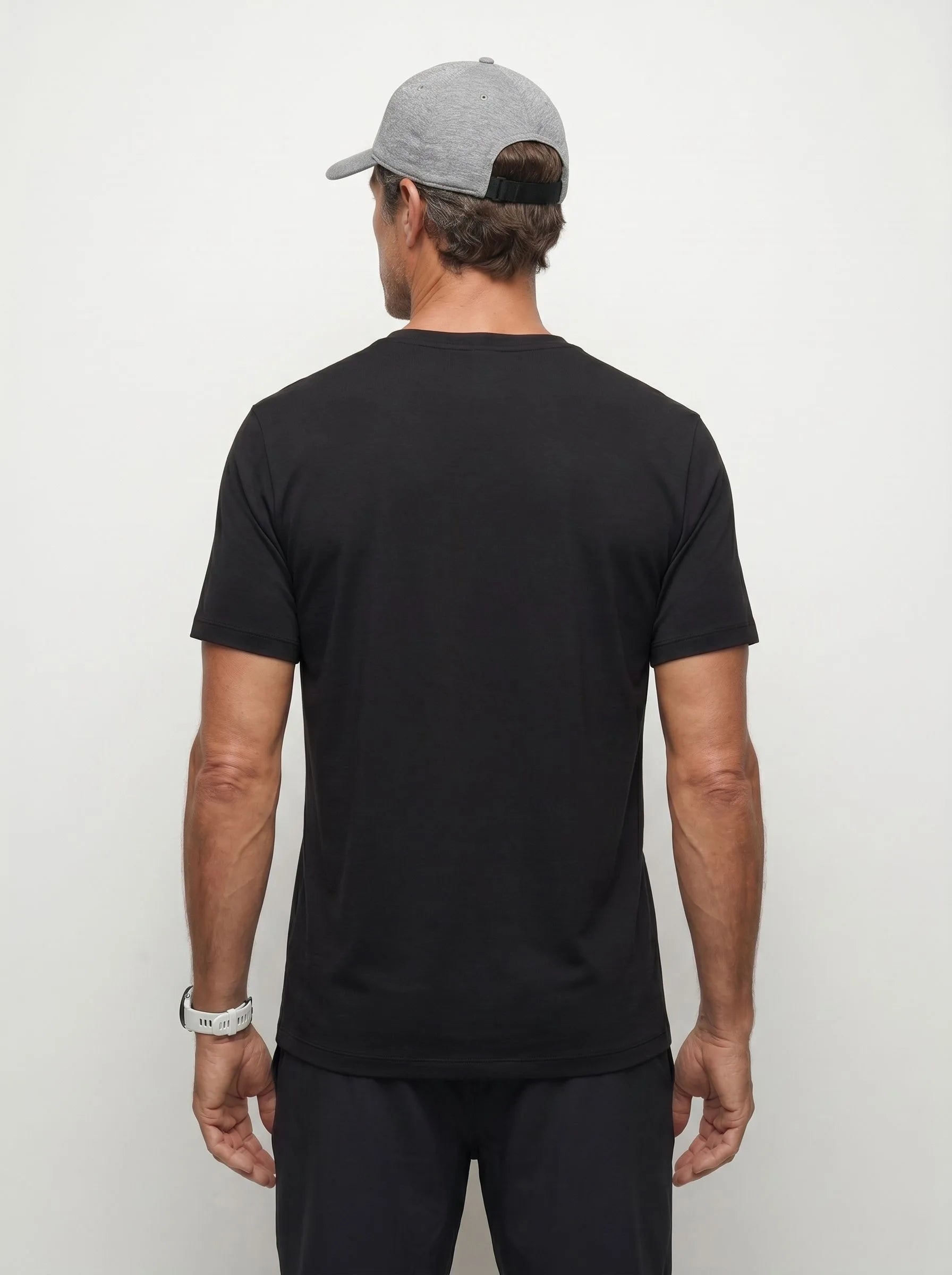 AirPace™ Performance V-Neck Tee
